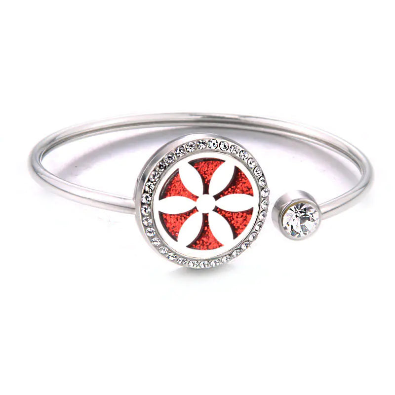 Aromatherapy Stainless Steel Heart Chain Oil Diffuser Bracelet